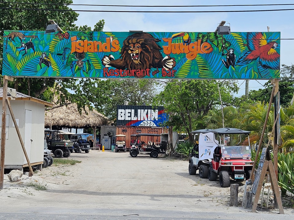 THE ISLAND'S JUNGLE - Authentic San Pedro bar scene